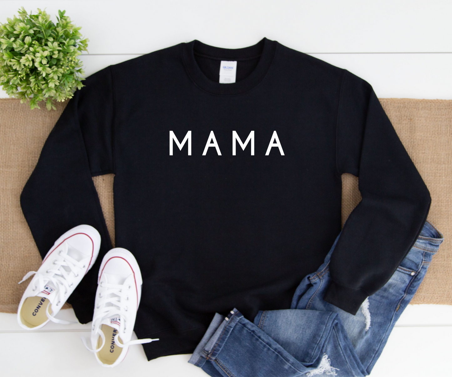 mama Crewneck Sweatshirt - black